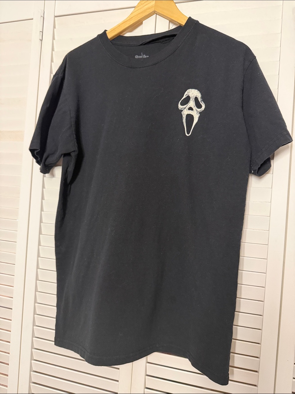 Black Short-Sleeve Graphic Tee with Ghost Face New York